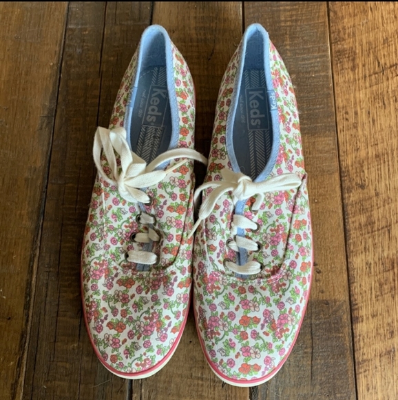 Ked Floral Sneakers - Picture 4 of 4